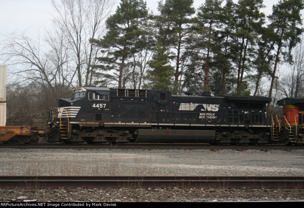 NS 4457